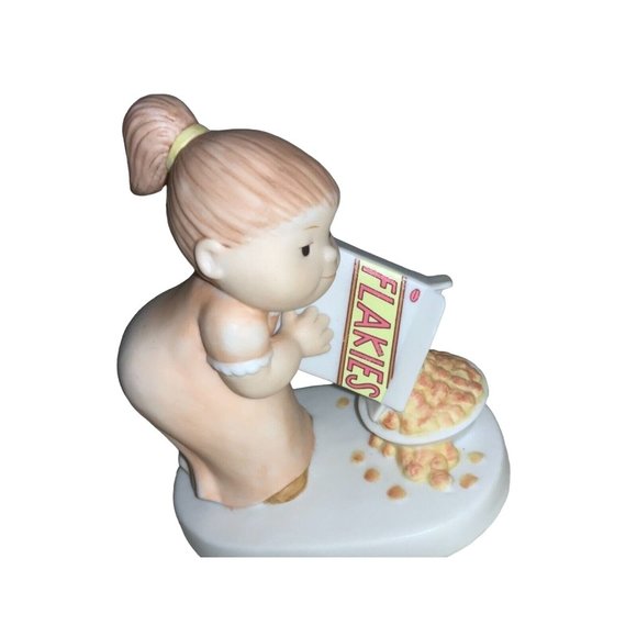 Family Circus Ceramic Figurine Clay In Mind DOLLY’S HELPING - Picture 2 of 8